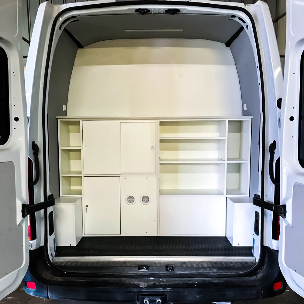 pro-van-et-compagne-vanlife-amenagement-sellerie copie 2